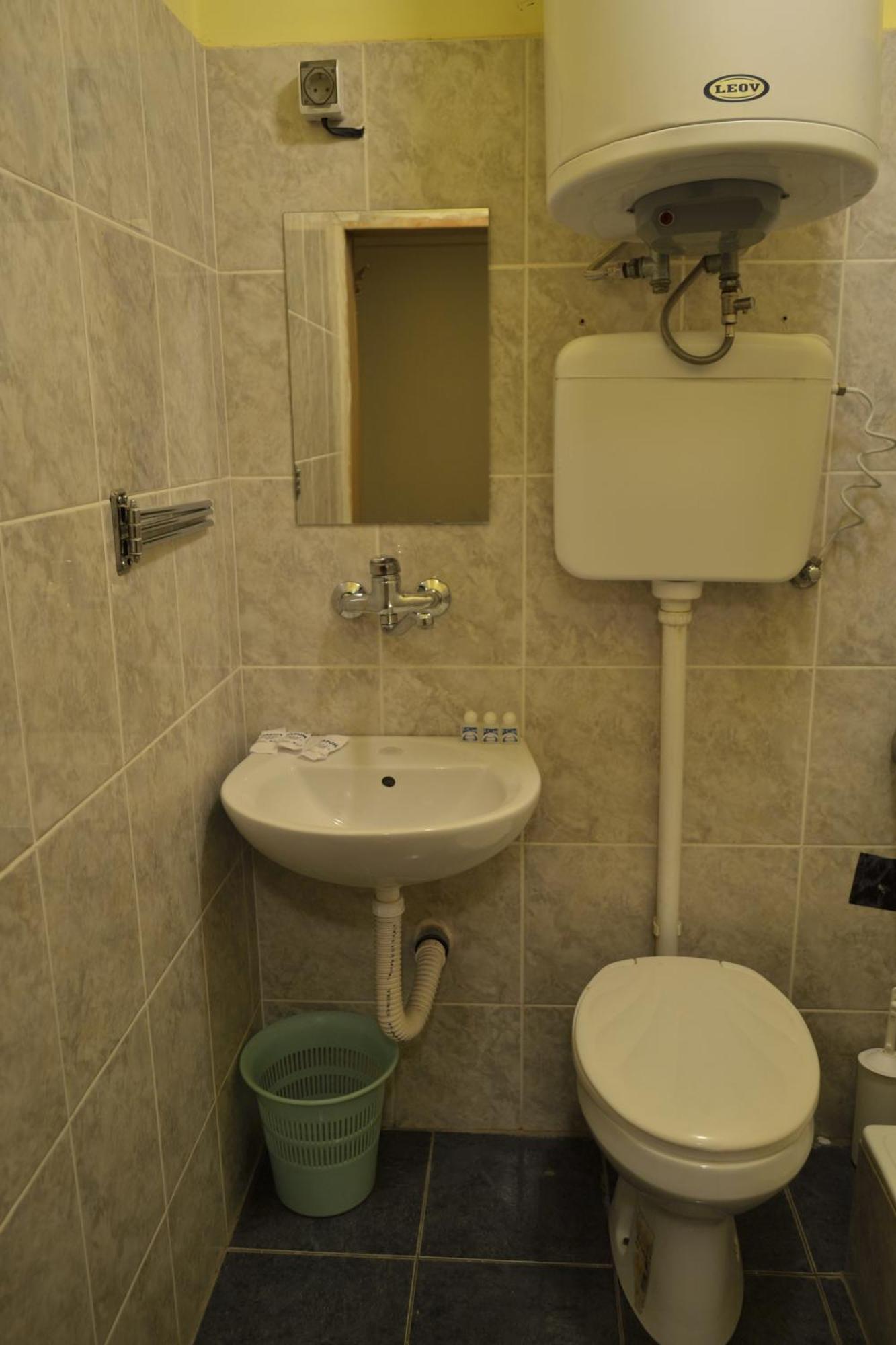 Hostel Milkaza Нови Сад Стая снимка