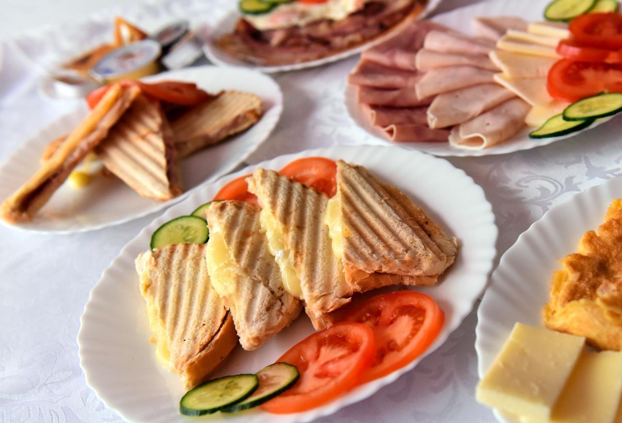 Hostel Milkaza Нови Сад Екстериор снимка