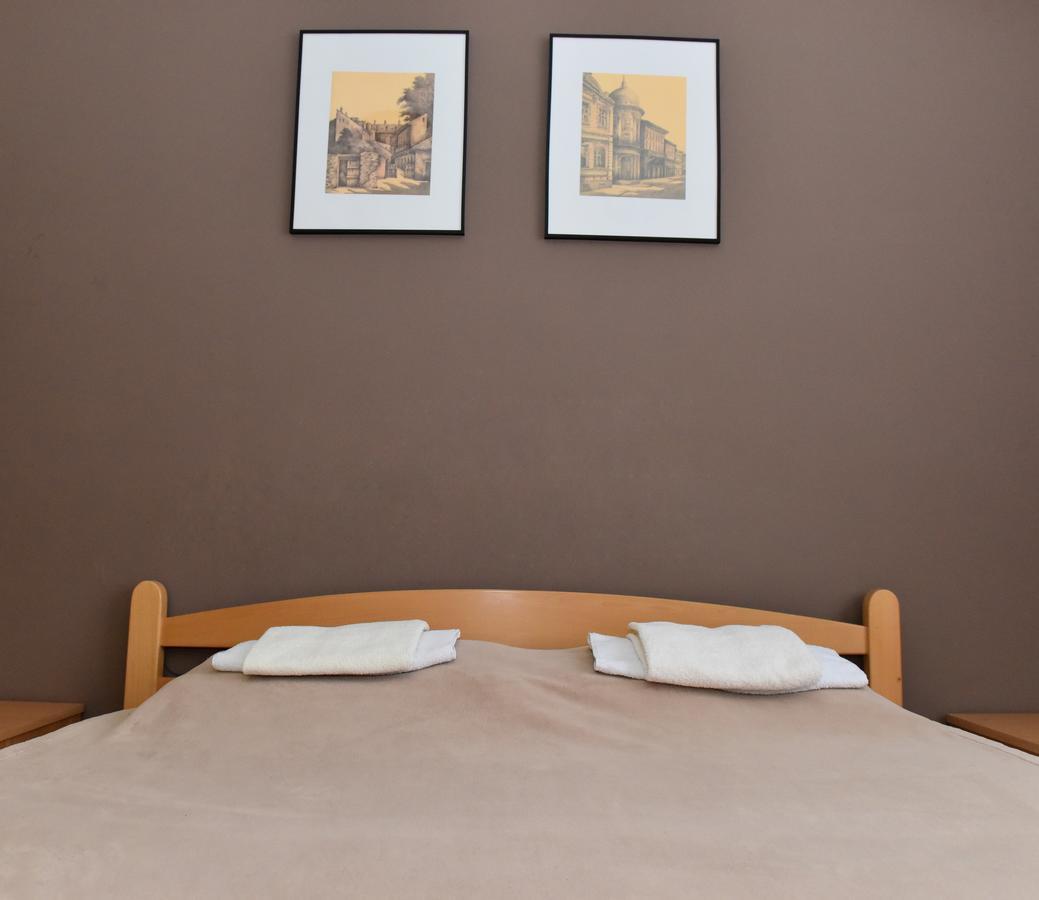 Hostel Milkaza Нови Сад Екстериор снимка