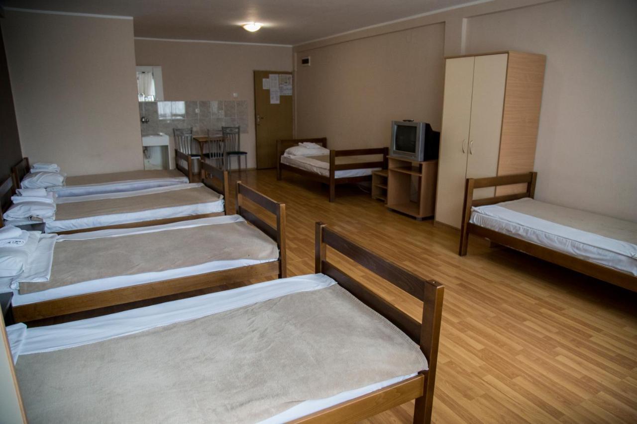 Hostel Milkaza Нови Сад Екстериор снимка
