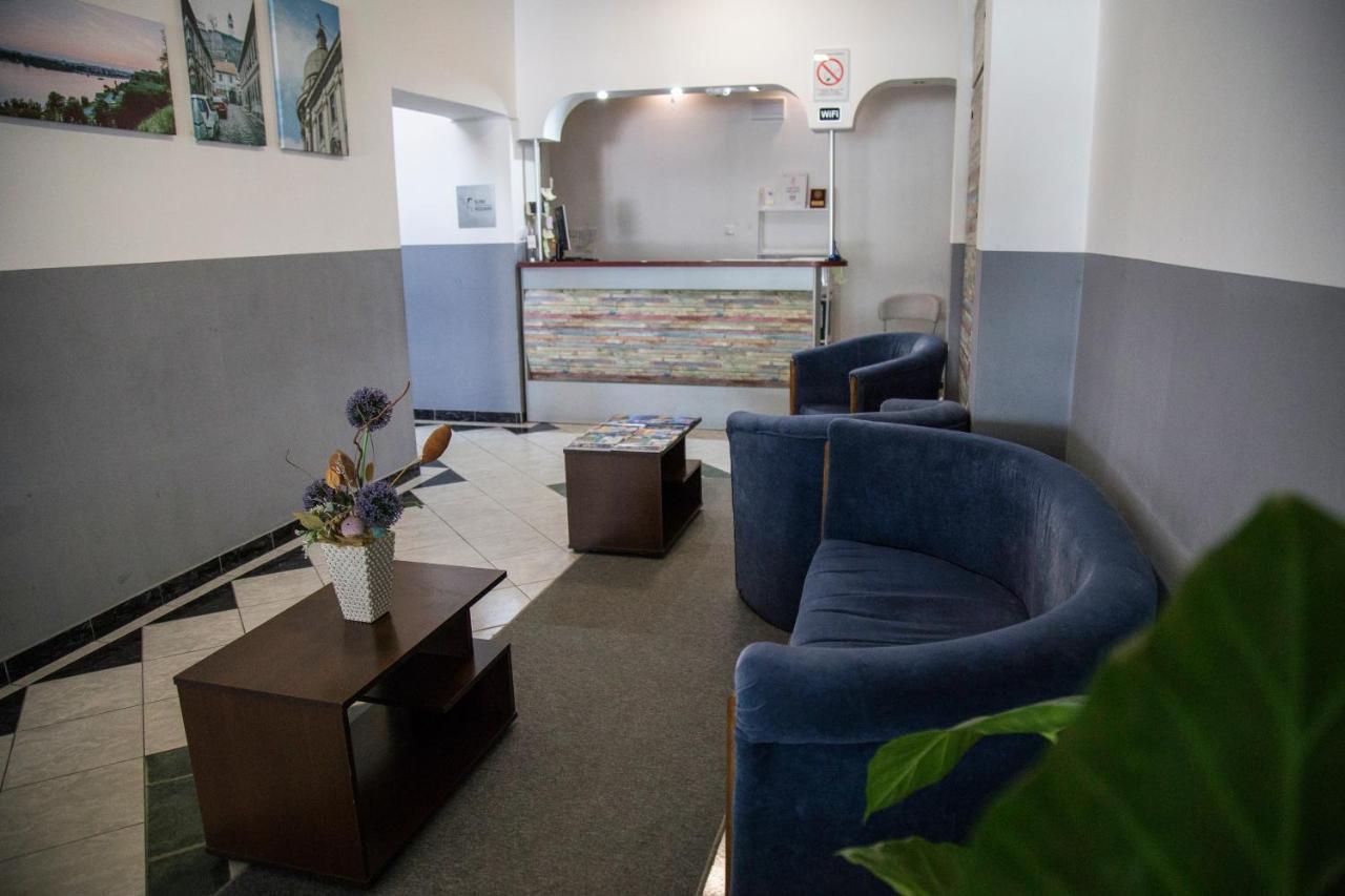 Hostel Milkaza Нови Сад Екстериор снимка